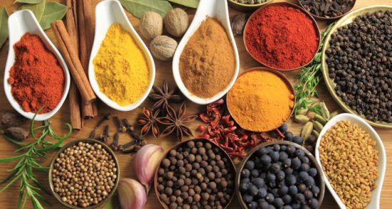 Healing spices for health that can help symptoms of endometriosis